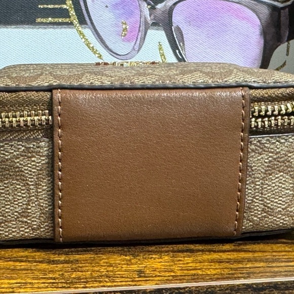 Coach Signature Monogram Jewelry Box new - Picture 5 of 8